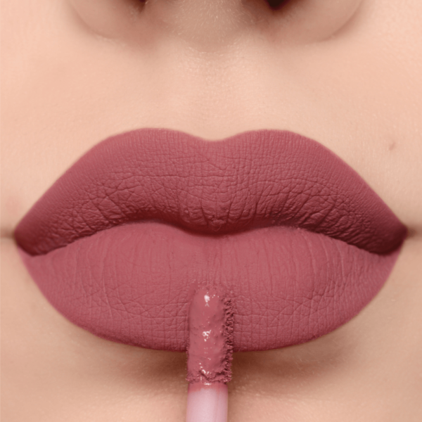 Lipmix Batom Líquido + Lápis Labial - Must Nude | Mari Maria Makeup Clique e veja! - Imagem 4