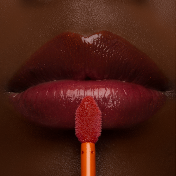 Gloss Plump Fire Kiss - Bergamota | Mari Maria Makeup - Imagem 6