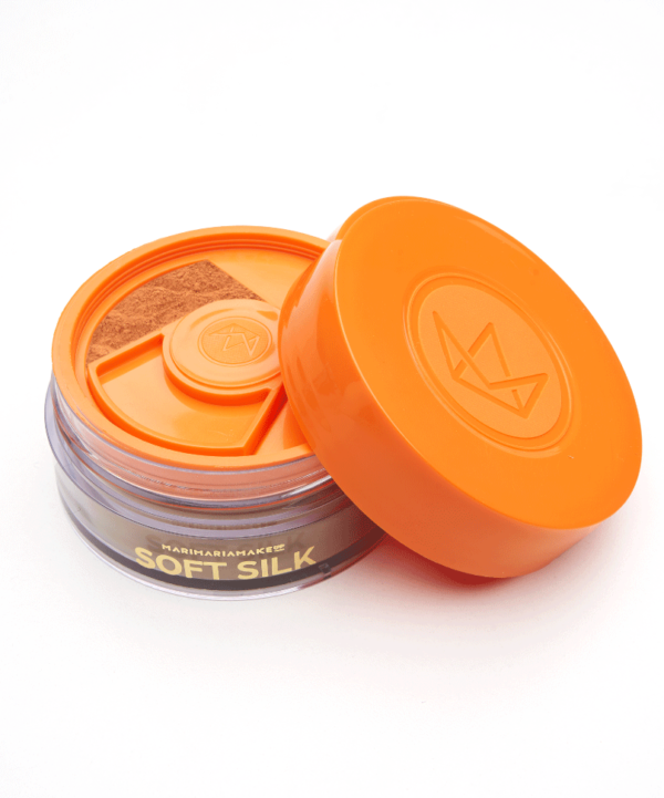 Pó solto Soft Silk - Golden Set | Mari Maria Makeup - Imagem 2